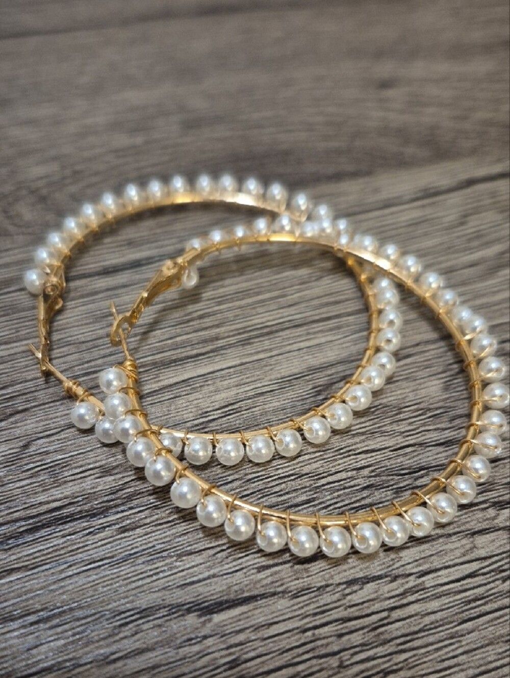 Gold Tone Faux Pearl Beaded Hoop Earrings 2"